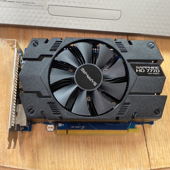 Sapphire HD 7770 GHZ  addition, cape, Verde graphics processor, 1024MB memory - Picture 2 of 6